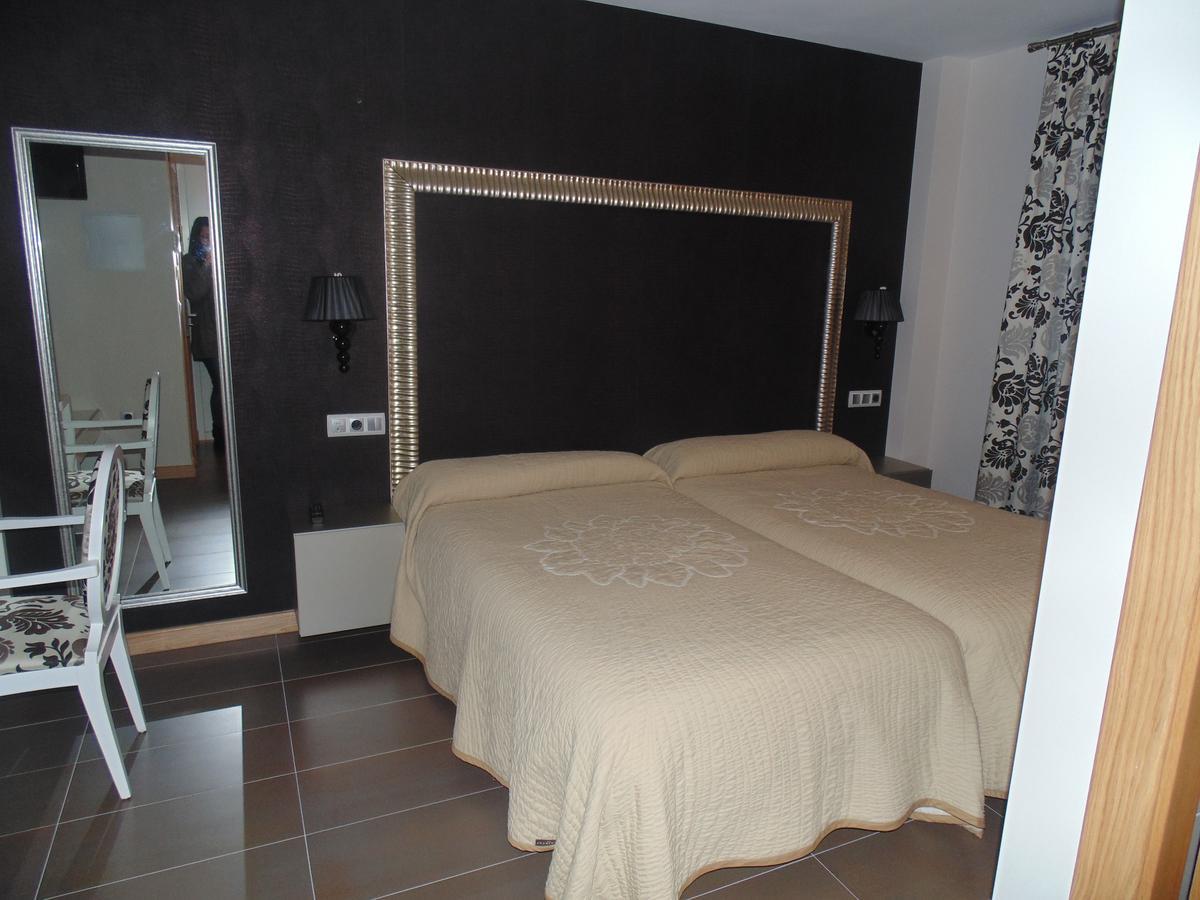 Hotel Ribera De Langa Langa de Duero Quarto foto